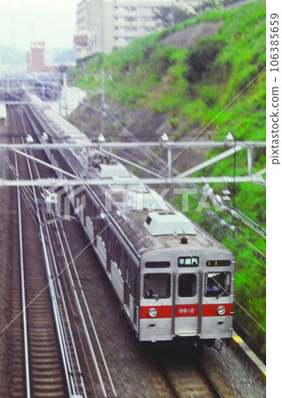 Tokyu Series 8500 8612~, Fujigaoka-Aobadai, August 28, 1983 106385659
