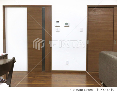 living room wall and door living room wall and door 106385819