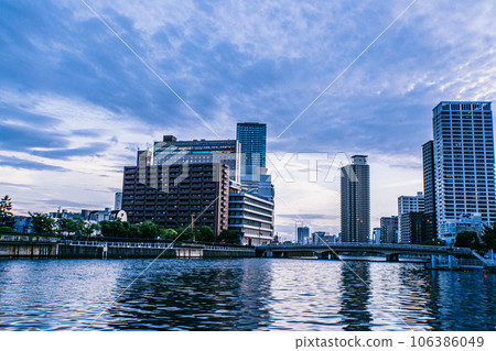 Osaka City Kita Ward Nakanoshima Skyscraper 106386049