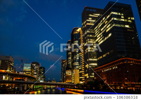 Nakanoshima, Kita Ward, Osaka Skyscraper night view Nakanoshima, Kita Ward, Osaka Skyscraper night view 106386318