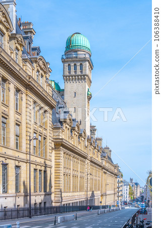Astronomy Tower of the Sorbonne University with observatory on the top. Latin Quarter of Paris, France. 106388410