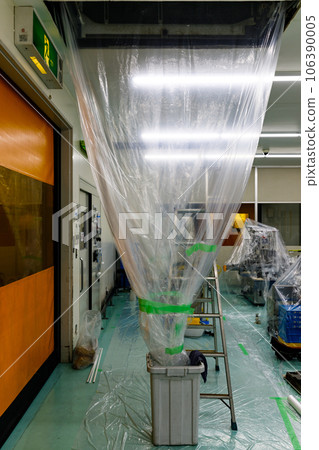 Commercial ceiling cassette air conditioner disassembly cleaning 106390005