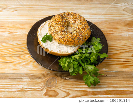 Bagel, Round Bread Bun, Wheat Bakery with Grains And Seeds for Breakfast, Plain Circle Bagel Bread 106391514