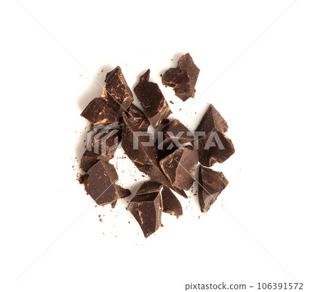 Grated Chocolate Pile Isolated, Crushed Chocolate Shavings, Crumbs, Scattered Flakes, Cocoa Sprinkles 106391572