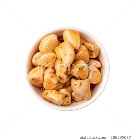 Pickled Garlic, Fermented Garlic Cloves with Red Chili Pepper, Hot Pickle Vegetable, Spices Garlic Cloves 106395077