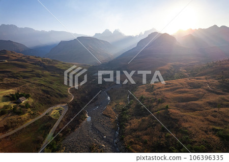 Aerial view of Cathedral Peak in Drakensberg mountains, at the Lesotho border in KwaZulu-Natal 106396335