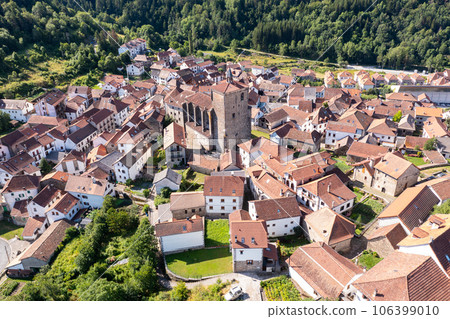 Dense urban development of medieval Spanish town of Isaba, view from above. Dense urban development of medieval Spanish town of Isaba, view from above. 106399010