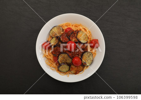 茄子和番茄肉醬 茄子和番茄肉醬 106399598