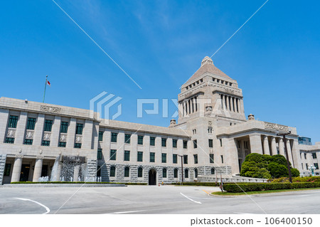 Scenery of the National Diet Building, the center of politics with a clear blue sky | Nagatacho, Chiyoda-ku, Tokyo Scenery of the National Diet Building, the center of politics with a clear blue sky | Nagatacho, Chiyoda-ku, Tokyo 106400150