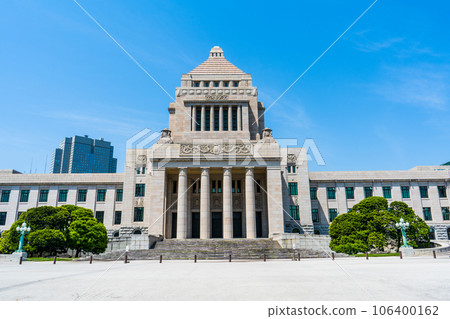 Scenery of the National Diet Building, the center of politics with a clear blue sky | Nagatacho, Chiyoda-ku, Tokyo Scenery of the National Diet Building, the center of politics with a clear blue sky | Nagatacho, Chiyoda-ku, Tokyo 106400162