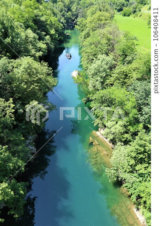 斯洛文尼亞托爾明的索卡河 106408411