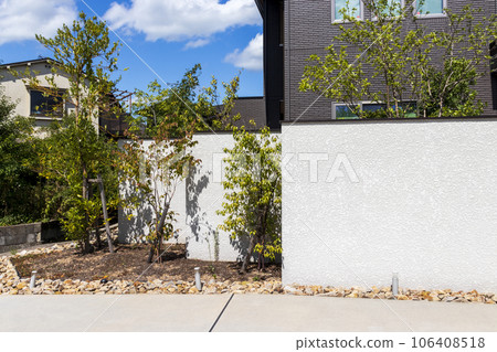 建築部分：圍牆和種植 106408518