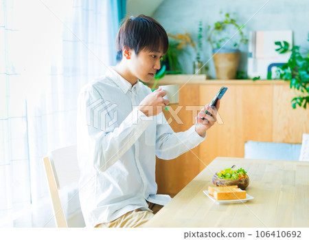 智能手機和男性 106410692