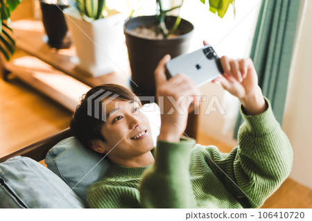 智能手機和男性 106410720