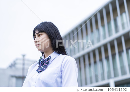 High school girl portrait 106411292