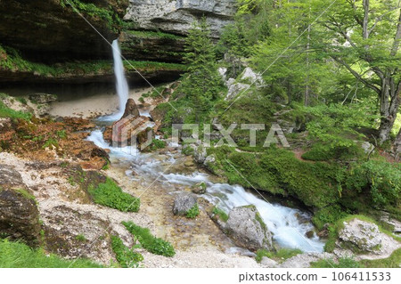 Periknik Falls and Upper Falls in Mojstrana, Slovenia 106411533