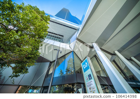Tokyo cityscape in Japan Toranomon Hills Station Tower (Toranomon Hills Station) opened on October 6 = August 25 106414398