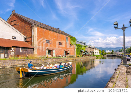 Otaru Canal Otaru Canal Cruise Daytime Otaru Canal Otaru Canal Cruise Daytime 106415721