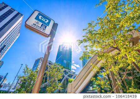 日本東京城市景觀 新開放的神谷町站入口和新景點、麻布台之丘等景觀。 106418439