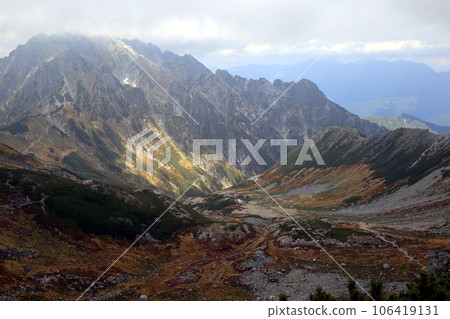 Bessan Nokkoshi的秋景(Tsurugi山,2021年9月,富山縣立山町) Bessan Nokkoshi的秋景(Tsurugi山,2021年9月,富山縣立山町) 106419131