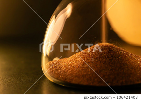 Hourglass time flow Hourglass time flow 106421408