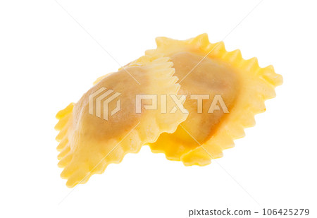 square ravioli isolated 106425279