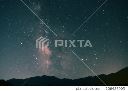 The Milky Way hanging over the mountains of the Southern Alps in Hakushu-cho, Hokuto City The Milky Way hanging over the mountains of the Southern Alps in Hakushu-cho, Hokuto City 106427905