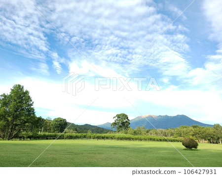 夏天的信州禦嶽山（禦嶽山） 106427931