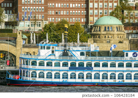 Steamboat at the waterfront in Hamburg, Germany 106428184