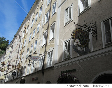Getreidegasse Getreidegasse 106432065