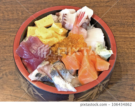 Manpuku Chirashi Sushi Manpuku Chirashi Sushi Large size Chirashi Sushi Manpuku Chirashi Sushi Manpuku Chirashi Sushi Large size Chirashi Sushi 106434862