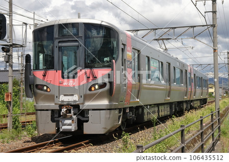 JR西日本227系列Urara在白尾線運行 106435512