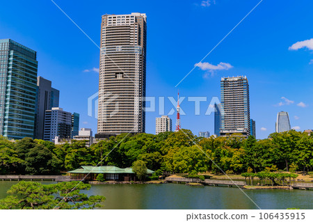 Hamarikyu 花園、中央區、東京、潮汐池和摩天大樓 106435915