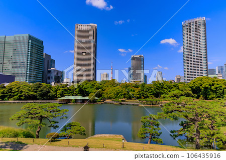 Hamarikyu 花園、中央區、東京、潮汐池和摩天大樓 106435916
