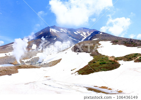 Hokkaido Travelogue Asahidake Sugatami Pond Hiking in June 106436149