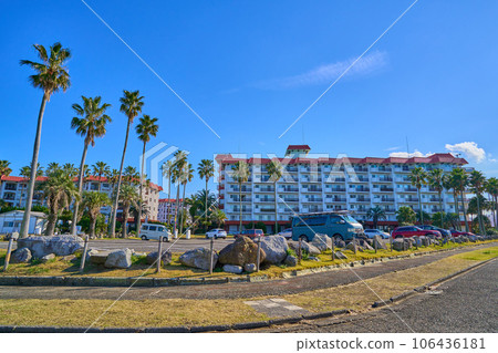 從神奈川縣逗子市小坪飯島公園看到的公寓樓 106436181