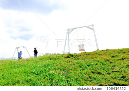 Hokkaido Travelogue Ueno Farm in June Afternoon Garden Hokkaido Travelogue Ueno Farm in June Afternoon Garden 106436832