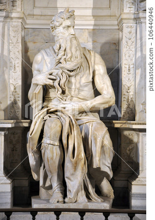 Statue of Moses by Michelangelo in the church of San Pietro in Vincoli. Rome Statue of Moses by Michelangelo in the church of San Pietro in Vincoli. Rome 106440946