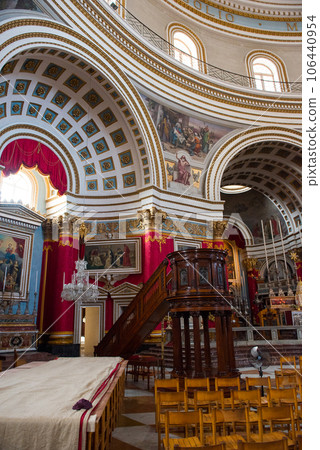 Interior of the dome of the Mosta rotunda. Malta 106440954