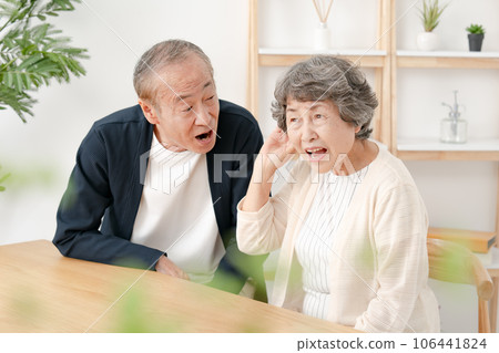 聽力損失、聾啞老人 106441824