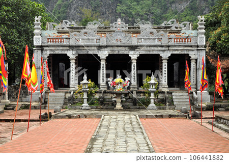 Thai Vi temple, Vietnam Thai Vi temple, Vietnam 106441882