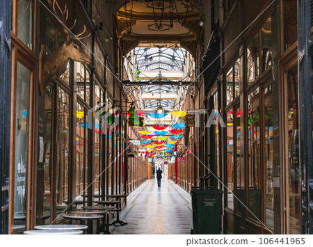 巴黎流行的Passage Passage du Grand Sale 106441965
