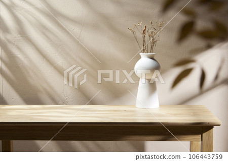 Various props with an autumn atmosphere in the warm afternoon sunlight. Various props with an autumn atmosphere in the warm afternoon sunlight. 106443759