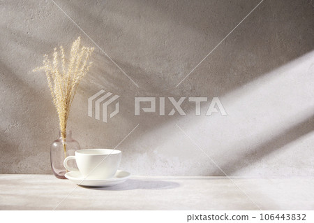 Various props with an autumn atmosphere in the warm afternoon sunlight. Various props with an autumn atmosphere in the warm afternoon sunlight. 106443832
