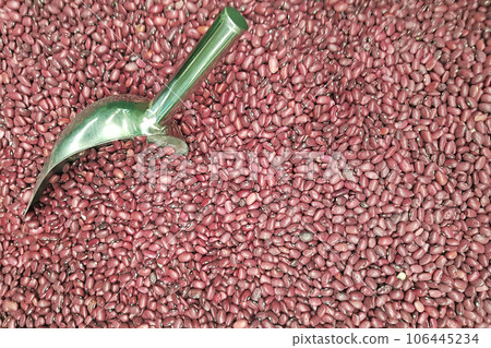 Red kidney bean background, top view Red kidney bean background, top view 106445234