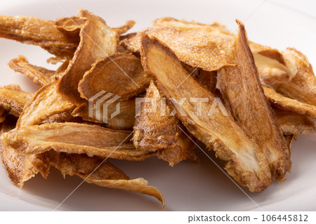 Fried burdock root Fried burdock root 106445812