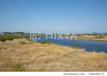 Yeongsan River Bicycle Path 106446571