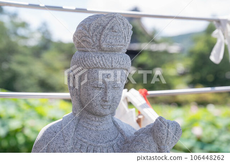 觀音有著溫柔的面容 106448262