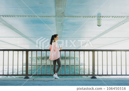 running woman 106450316
