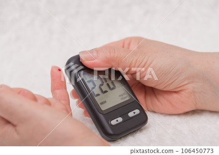 [糖尿病血糖值測量血液及測量裝置] 106450773